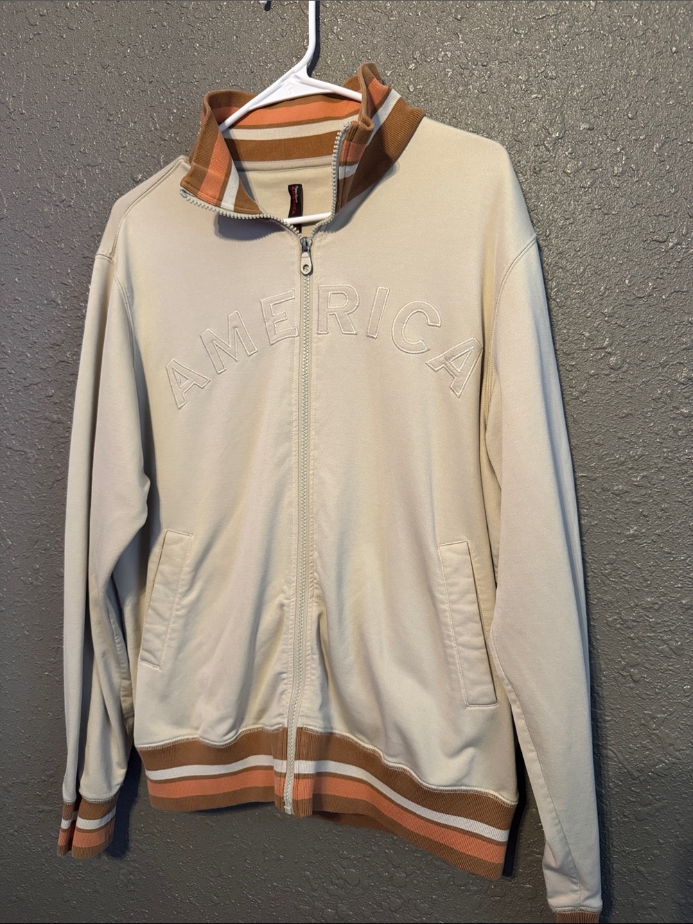 Perry Ellis Beige America zip up hoodie size large